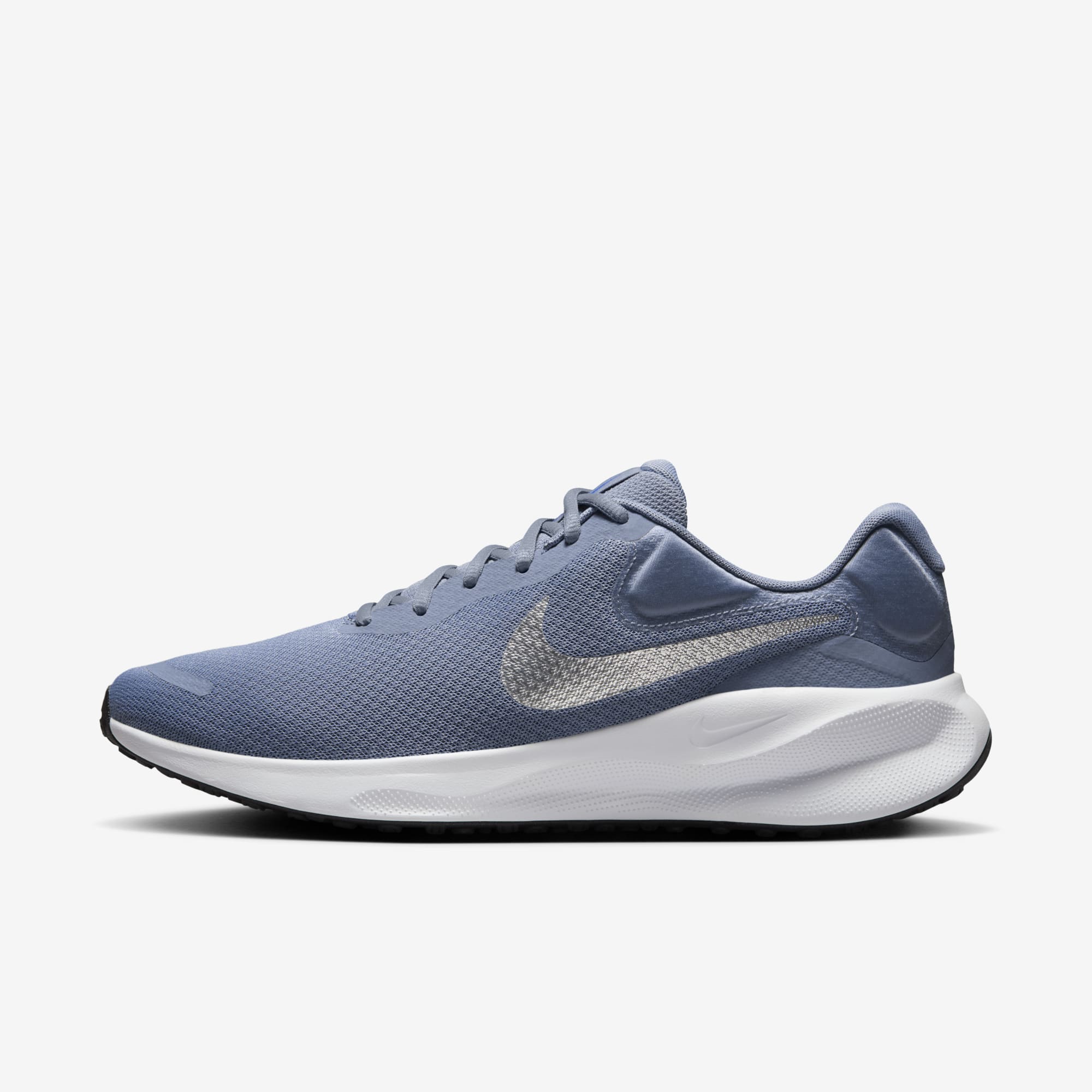 Nike Revolution 7